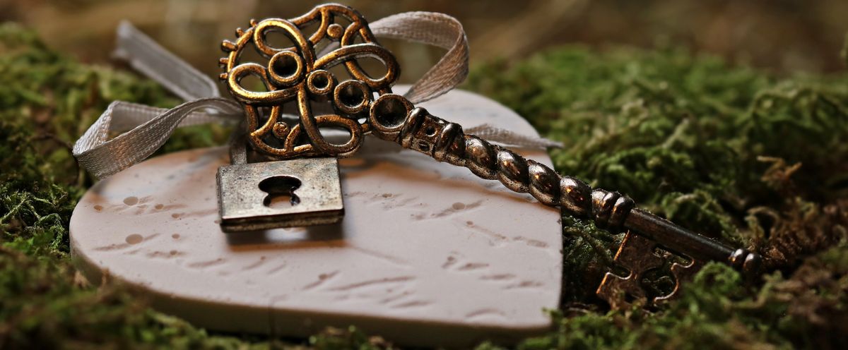 Vintage Heart-and-Key Ornament